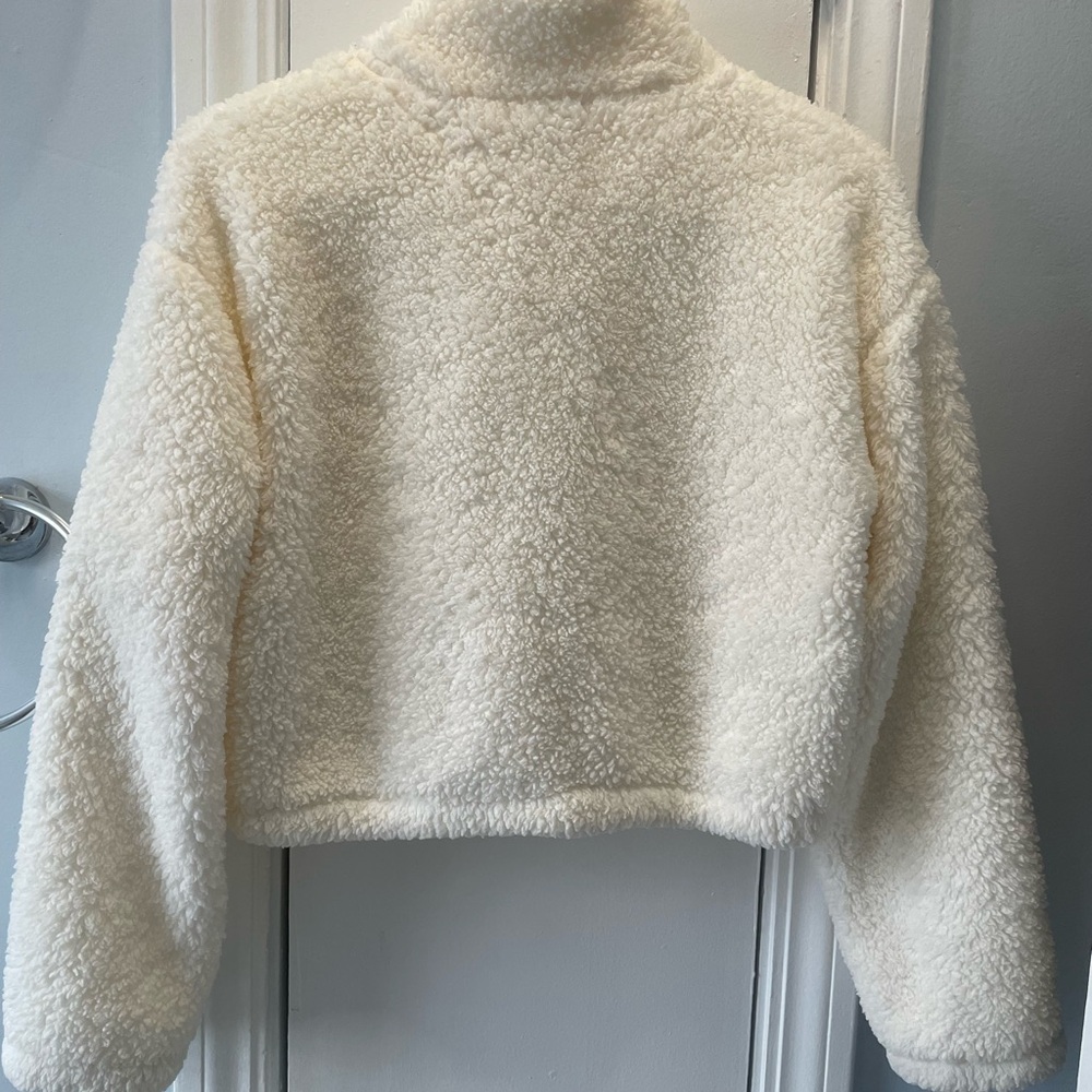 Fashion Nova Sherpa Crop Jacket - Picture 2 of 4